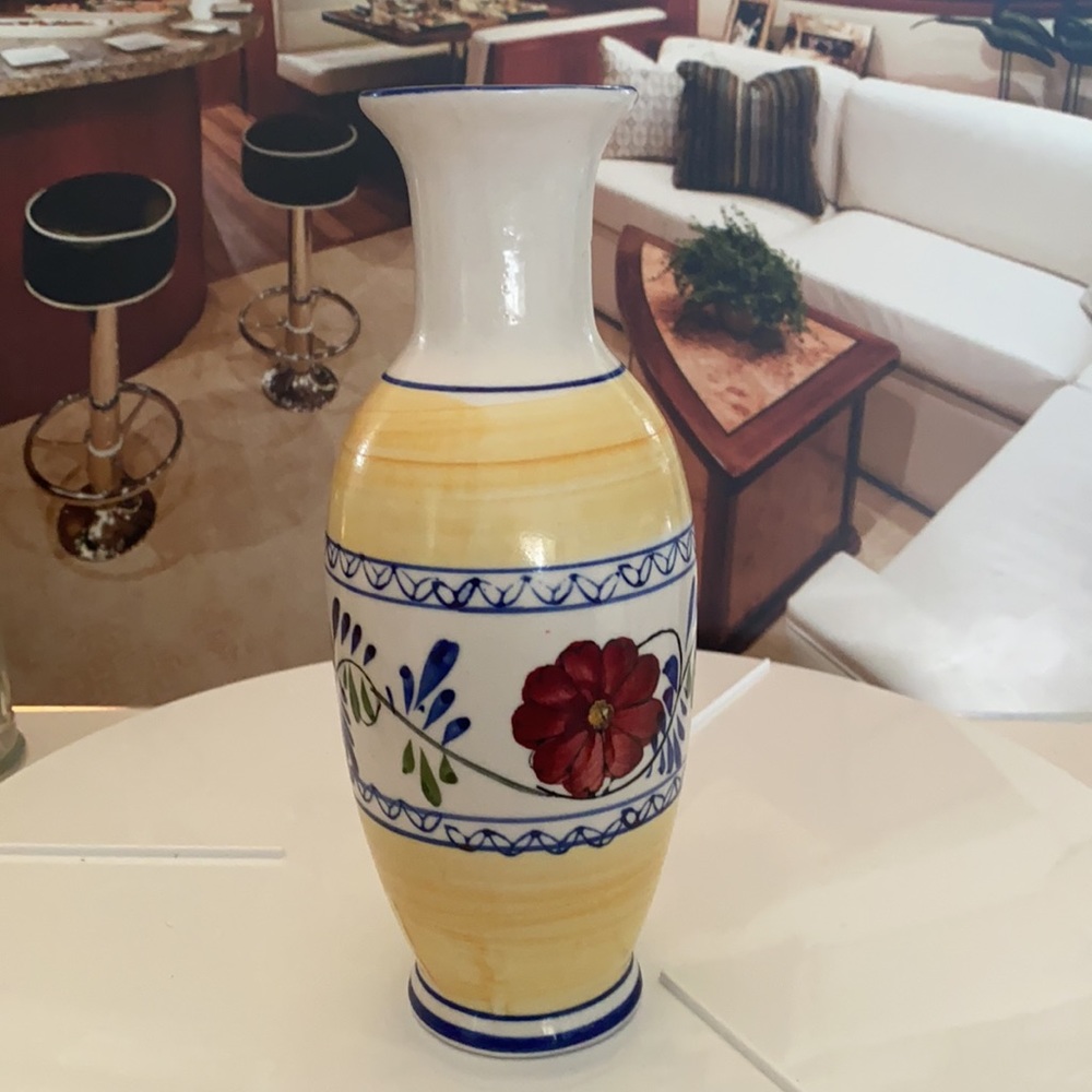 Vase - Picture 4 of 4